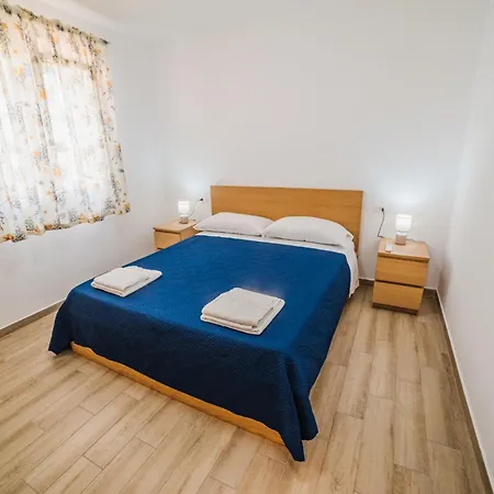 Holiday home Delle Palme Campofelice Di Roccella